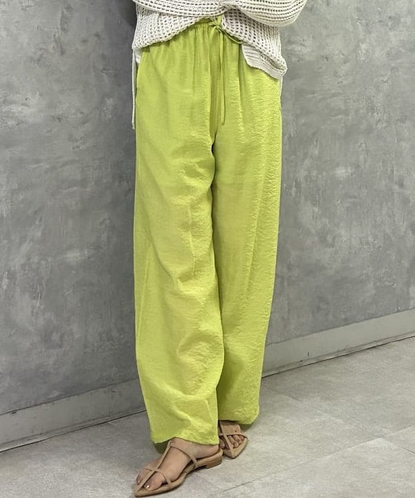 茂野 真楓さんの「BEAMS WOMEN｜3ゲージ コットン メッシュ プルオーバー」を使ったコーディネート