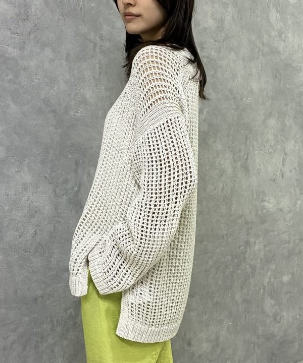 茂野 真楓さんの「BEAMS WOMEN｜3ゲージ コットン メッシュ プルオーバー」を使ったコーディネート