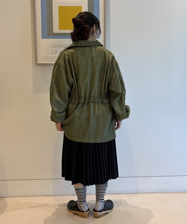 アベアミさんの「BEAMS WOMEN｜ナイロン オックス ミリタリー ブルゾン」を使ったコーディネート