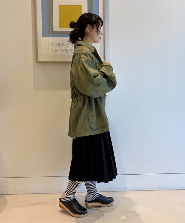 アベアミさんの「BEAMS WOMEN｜ナイロン オックス ミリタリー ブルゾン」を使ったコーディネート