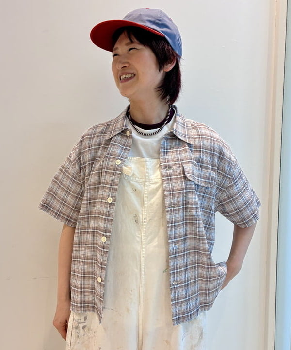 木村 梨香さんの「BEAMS WOMEN｜ボーイ エンブロイダリー クルー Tシャツ」を使ったコーディネート
