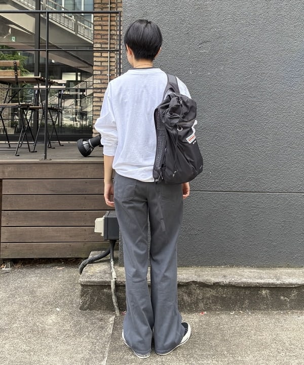 ミナミマリコさんの「BEAMS WOMEN｜ボーイ ベーシック Tシャツ」を使ったコーディネート