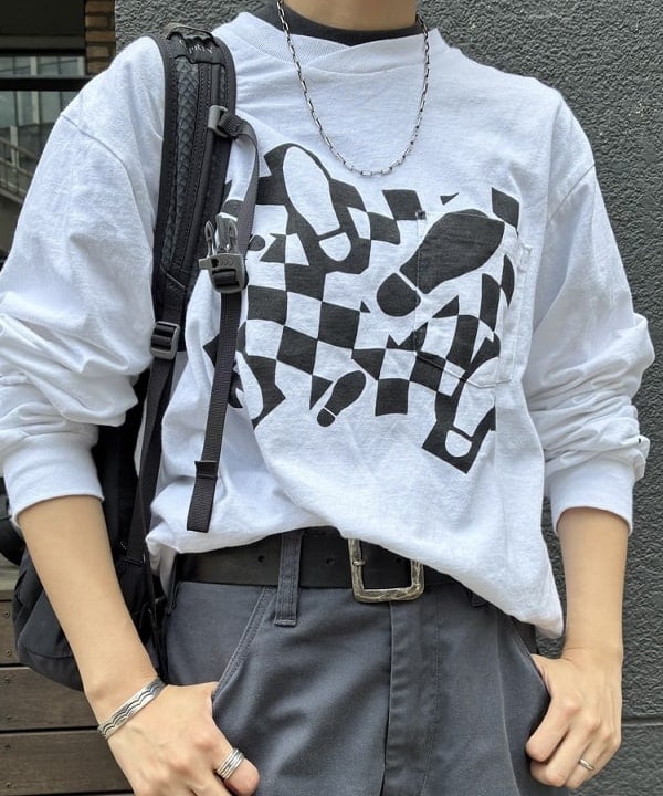 ミナミマリコさんの「BEAMS WOMEN｜ボーイ ベーシック Tシャツ」を使ったコーディネート