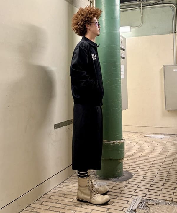 川端 大翔さんの「BEAMS WOMEN｜【ワイドストレートフィット】ショート スラックス」を使ったコーディネート