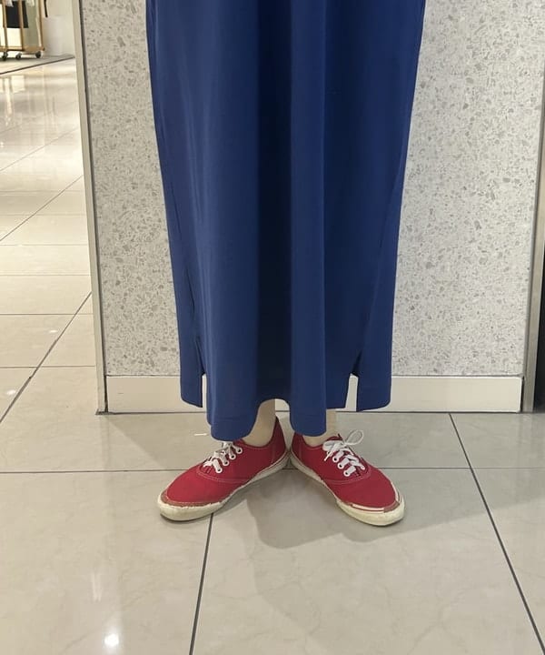 MATSUMOTO AMIさんの「BEAMS WOMEN｜【別注】LACOSTE / ポロ ワンピース」を使ったコーディネート