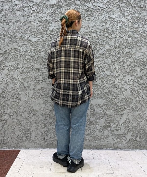 たぐみさんの「BEAMS WOMEN｜【別注】orSlow / 50th Monroe Pants」を使ったコーディネート