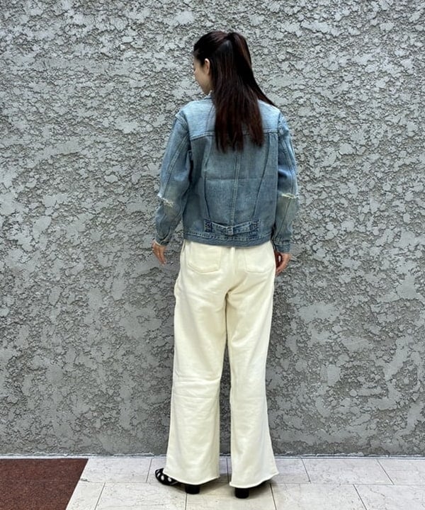 ササキさんの「BEAMS WOMEN｜キリカエライン スウェット パンツ」を使ったコーディネート