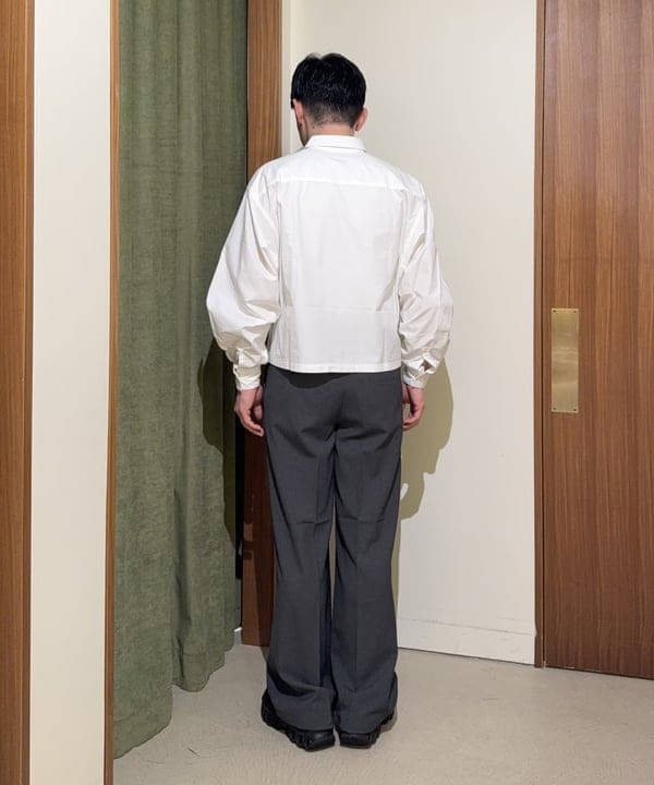 しゅうとさんの「BEAMS WOMEN｜ワイドアーム レギュラーカラーシャツ」を使ったコーディネート