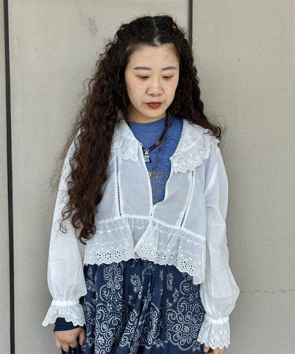 EMORIさんの「BEAMS WOMEN｜【別注】N,P,E / ボーダー カットソー ペイシェントバッグ L」を使ったコーディネート