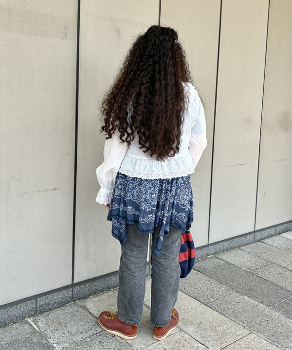 EMORIさんの「BEAMS WOMEN｜【別注】N,P,E / ボーダー カットソー ペイシェントバッグ L」を使ったコーディネート