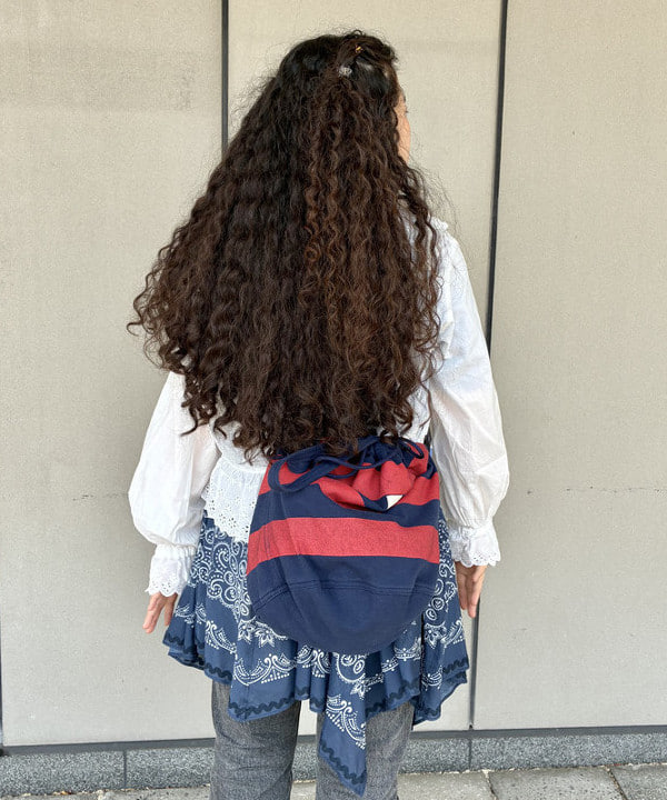 EMORIさんの「BEAMS WOMEN｜【別注】N,P,E / ボーダー カットソー ペイシェントバッグ L」を使ったコーディネート