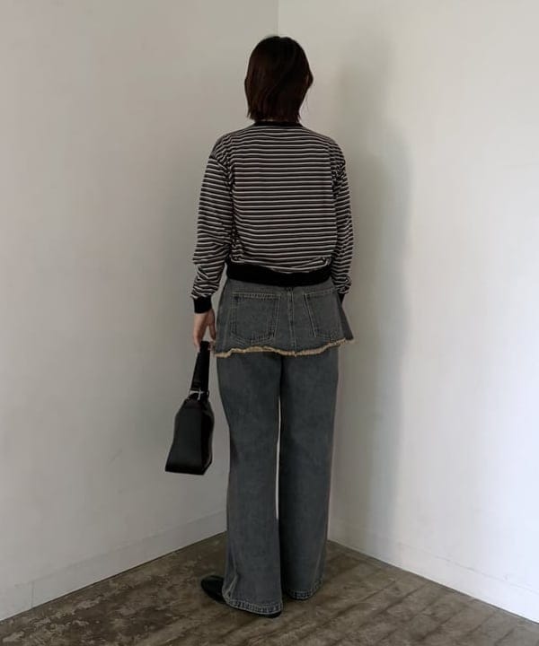 松本 佳菜子さんの「BEAMS WOMEN｜スクエア ワンハンドル バッグ」を使ったコーディネート