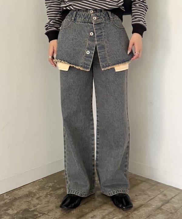 松本 佳菜子さんの「BEAMS WOMEN｜スクエア ワンハンドル バッグ」を使ったコーディネート