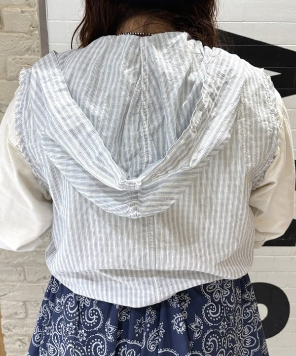 kawaiさんの「BEAMS WOMEN｜チェック ストライプ フーデッド ノースリーブ」を使ったコーディネート