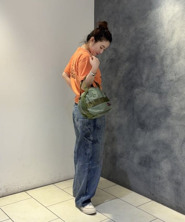 モモさんの「BEAMS WOMEN｜ボーイ ドッグ Tシャツ」を使ったコーディネート