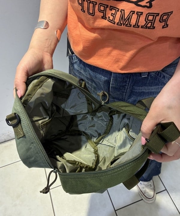 モモさんの「BEAMS WOMEN｜ボーイ ドッグ Tシャツ」を使ったコーディネート