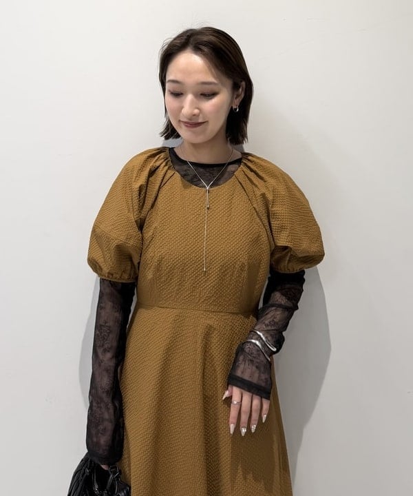 松本 佳菜子さんの「BEAMS WOMEN｜レース テープ キリカエ Tシャツ」を使ったコーディネート