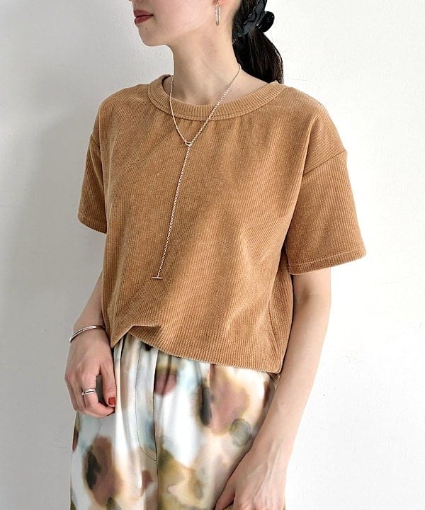 shibataさんの「BEAMS WOMEN｜MAISON CORNICHON / クラシック ショートスリーブ Tシャツ」を使ったコーディネート