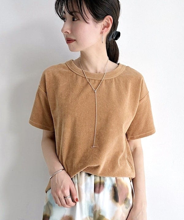 shibataさんの「BEAMS WOMEN｜MAISON CORNICHON / クラシック ショートスリーブ Tシャツ」を使ったコーディネート