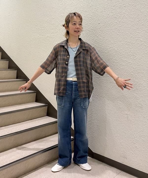 矢野(青木)優香さんの「BEAMS WOMEN｜maturely / ボイル チェック 5スリーブ シャツ」を使ったコーディネート