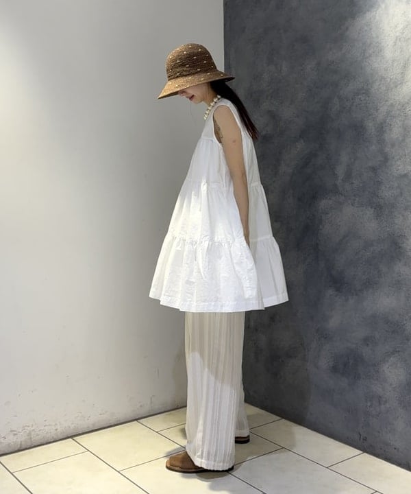 ササキさんの「BEAMS WOMEN｜Gymphlex / ティアード ノースリーブ チュニック」を使ったコーディネート