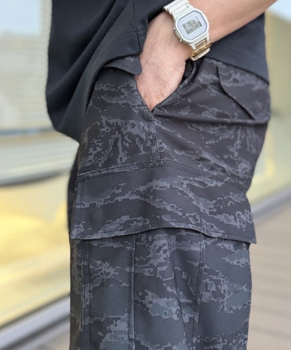 BAKU(東江 漠)さんの「BEAMS WOMEN｜【別注】BIRKENSTOCK / BOSTON &ldquo;BONE PATTERN&rdquo; Smooth BLACK」を使ったコーディネート