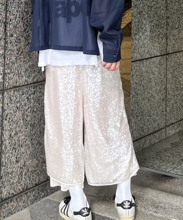 菊田 悠さんの「BEAMS WOMEN｜ショートレングス シアー コーチシャツ【ワイドショートフィット】」を使ったコーディネート