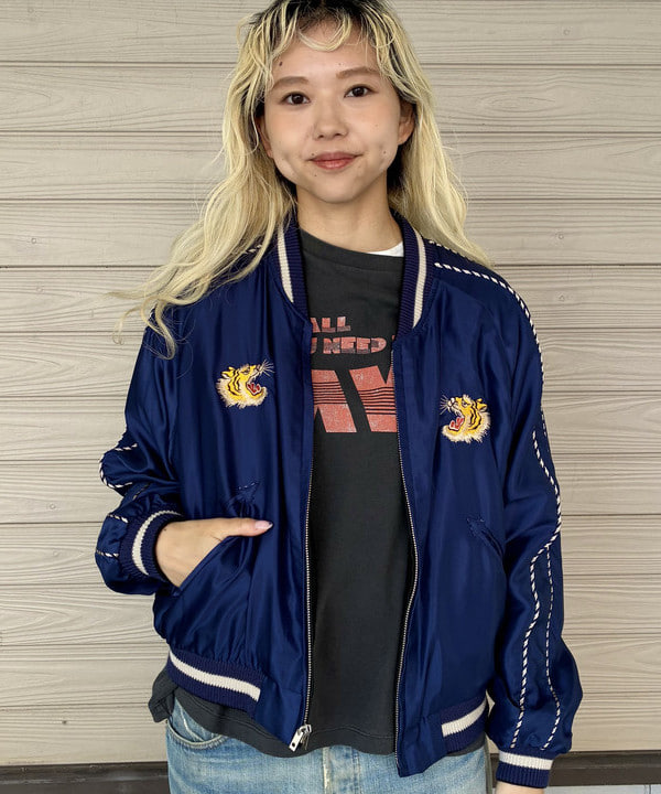 MATSUMOTO AMIさんの「BEAMS WOMEN｜BEAMS BOY / フライス 1cm ボーダー」を使ったコーディネート