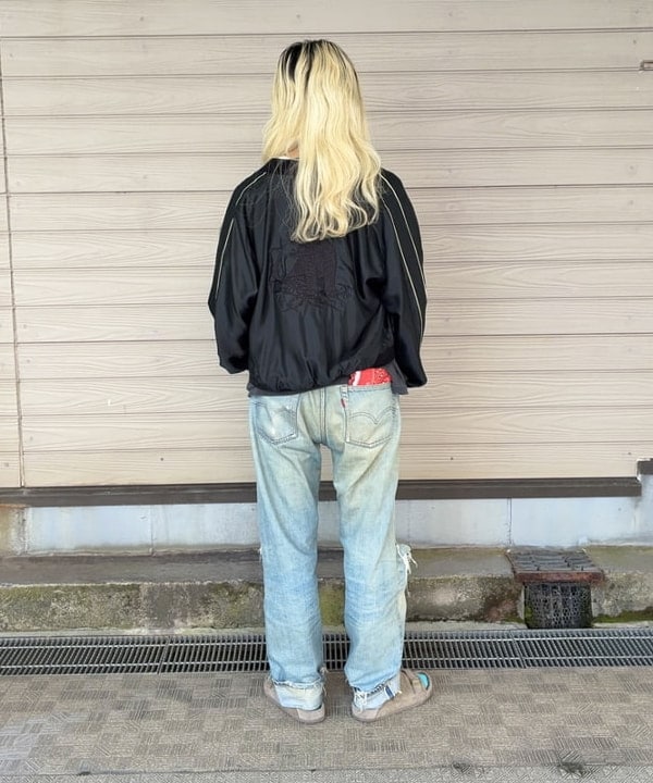 MATSUMOTO AMIさんの「BEAMS WOMEN｜BEAMS BOY / フライス 1cm ボーダー」を使ったコーディネート