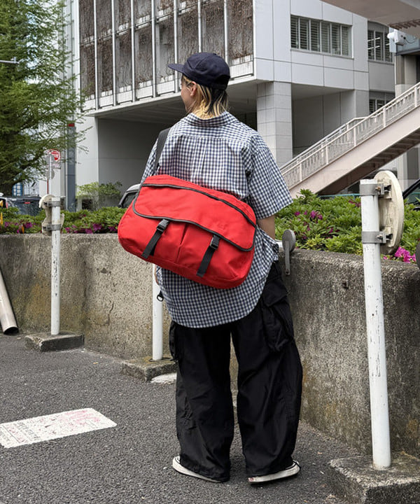 Heg.さんの「BEAMS WOMEN｜ボーイ チェック ビッグ ボタンダウン シャツ」を使ったコーディネート