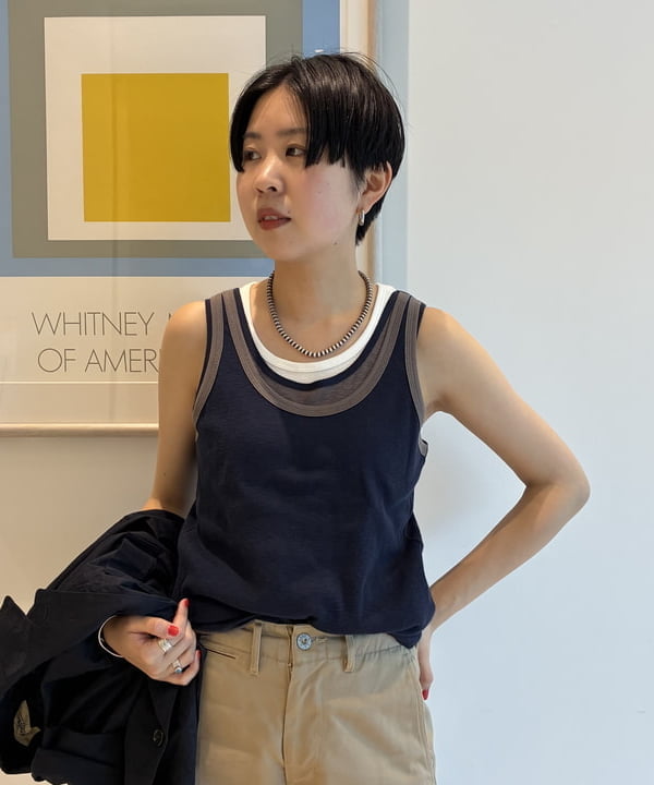 ミナミマリコさんの「BEAMS WOMEN｜BUZZ RICKSON'S &times; BEAMS BOY / チノパンツ」を使ったコーディネート