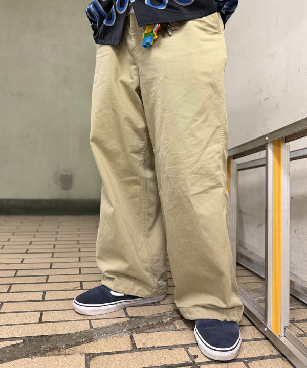 BAKU(東江 漠)さんの「BEAMS WOMEN｜ファイヤーパターン オープンカラーシャツ」を使ったコーディネート