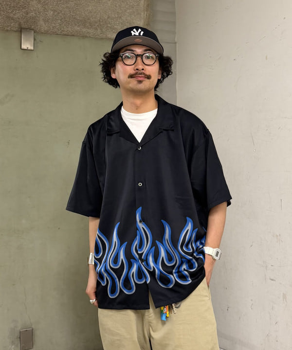 BAKU(東江 漠)さんの「BEAMS WOMEN｜ファイヤーパターン オープンカラーシャツ」を使ったコーディネート