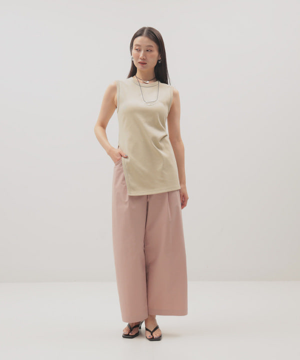隈元 楓さんの「BEAMS WOMEN｜コンフォート タック パンツ」を使ったコーディネート