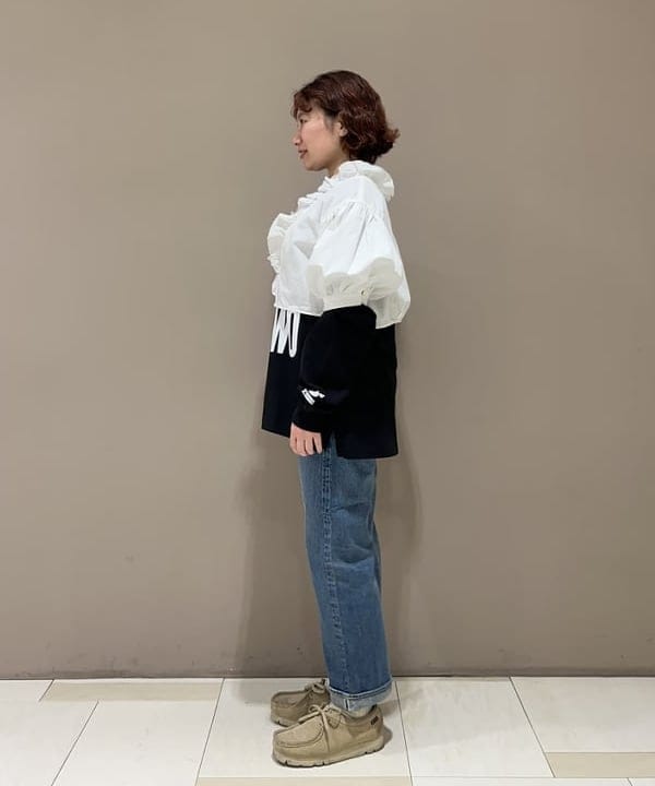 まつむさんの「BEAMS WOMEN｜フリル ショート ブラウス」を使ったコーディネート