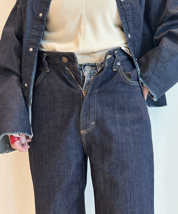 清水 彩乃さんの「BEAMS WOMEN｜【別注】orSlow / No.8 DENIM NEW」を使ったコーディネート