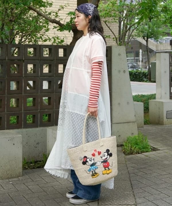 ばるたんさんの「BEAMS WOMEN｜Disney アバカ トートバッグ」を使ったコーディネート