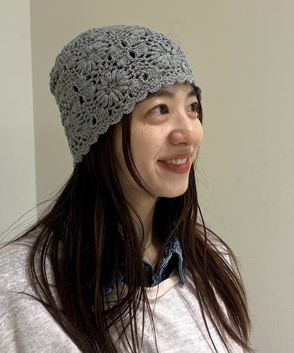 ササキさんの「BEAMS WOMEN｜フリル ハンド ニット帽」を使ったコーディネート