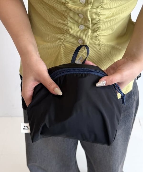 松本 佳菜子さんの「BEAMS WOMEN｜ベーシック リブ タンクトップ」を使ったコーディネート