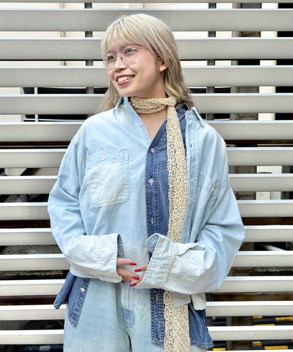 みやさかさんの「BEAMS WOMEN｜Damage Chambray Shirt」を使ったコーディネート