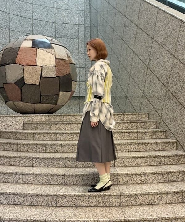 水野 萌香さんの「BEAMS WOMEN｜マルチストライプ ニット キャミソール」を使ったコーディネート