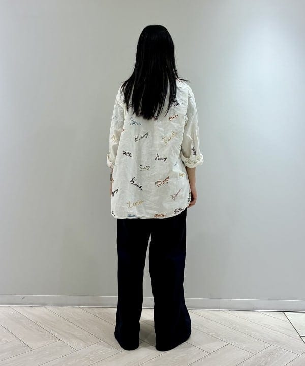 にしだてさんの「BEAMS WOMEN｜エンブロ ワーク シャツ」を使ったコーディネート