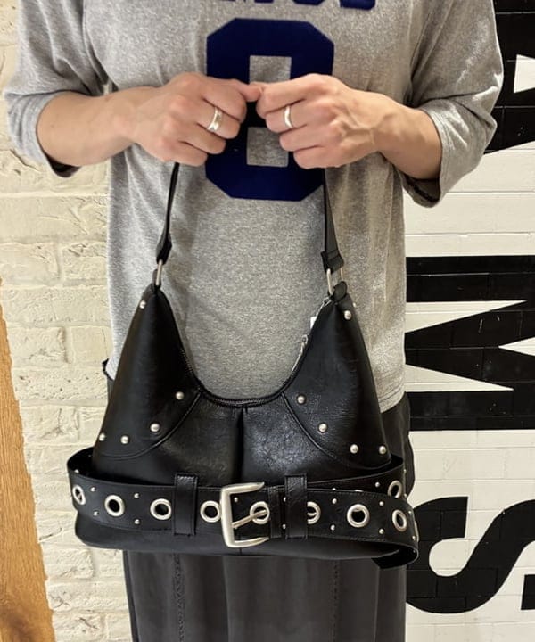 マツミヤさんの「BEAMS WOMEN｜テンジク フットボール 3/4 Tシャツ ＜定番 / 着回し力抜群＞」を使ったコーディネート