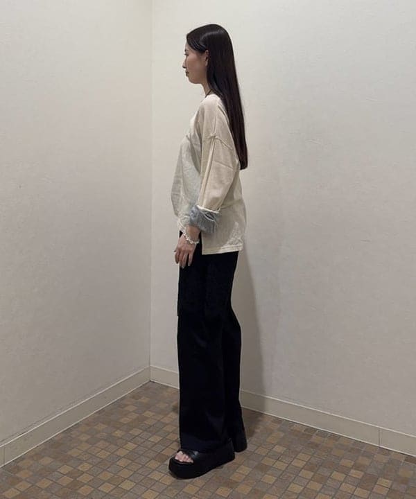 amiriさんの「BEAMS WOMEN｜maturely / チュール リバーシブル カフ ロングスリーブ」を使ったコーディネート