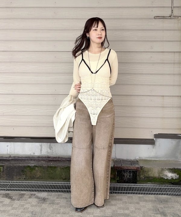 カタヤマ アヤさんの「BEAMS WOMEN｜リンクル ドルマン 2ボタン ダブル ジャケット」を使ったコーディネート