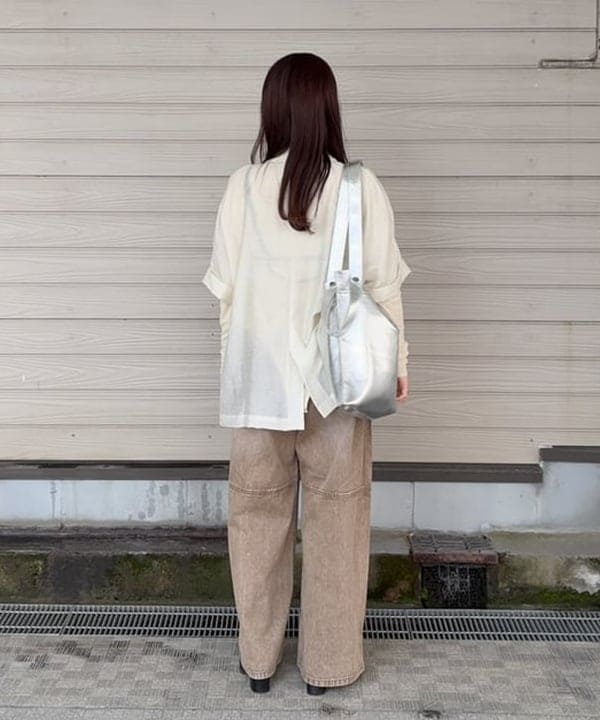 カタヤマ アヤさんの「BEAMS WOMEN｜リンクル ドルマン 2ボタン ダブル ジャケット」を使ったコーディネート