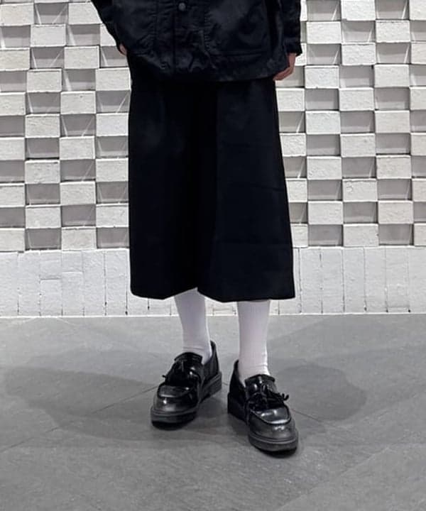 Yutoさんの「BEAMS WOMEN｜【ワイドストレートフィット】ショート スラックス」を使ったコーディネート