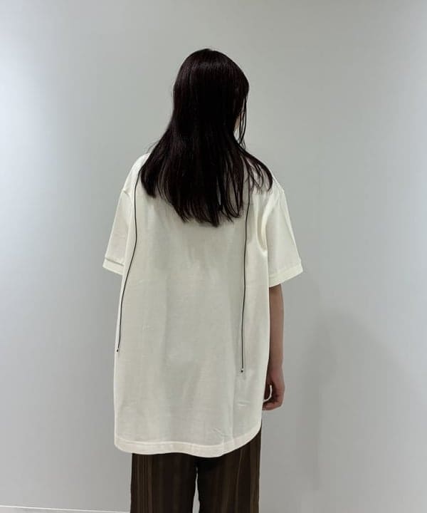 SAEさんの「BEAMS WOMEN｜【別注】FRED PERRY / リラックスド ピケ Tシャツ」を使ったコーディネート