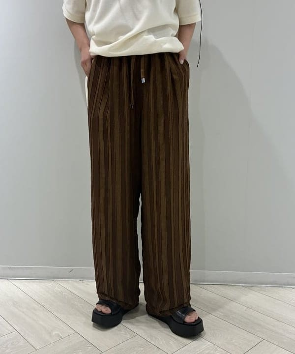 SAEさんの「BEAMS WOMEN｜【別注】FRED PERRY / リラックスド ピケ Tシャツ」を使ったコーディネート