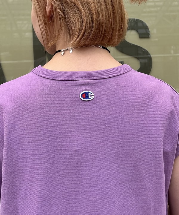 ナカノ アイさんの「【別注】Champion / ロング ワンピース」を使ったコーディネート
